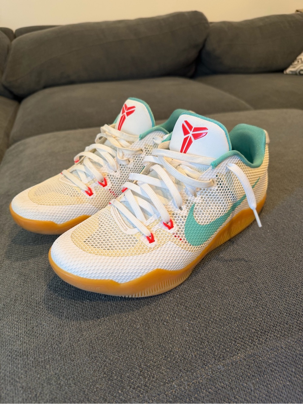 Nike Kobe 11 EM Low Summer Pack Mens Size 10